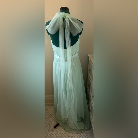 Vera Wang White Gown (Mint green, US 8) - Picture 2 of 3